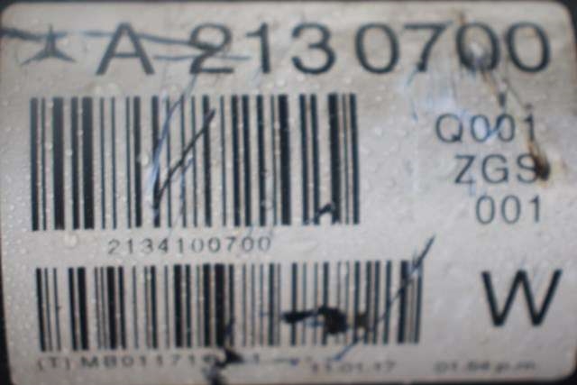 Mellomaksel til Mercedes E-Klasse 2016-2023 (W213) (W213) (MERCEDES|A 213 410 07 00|)