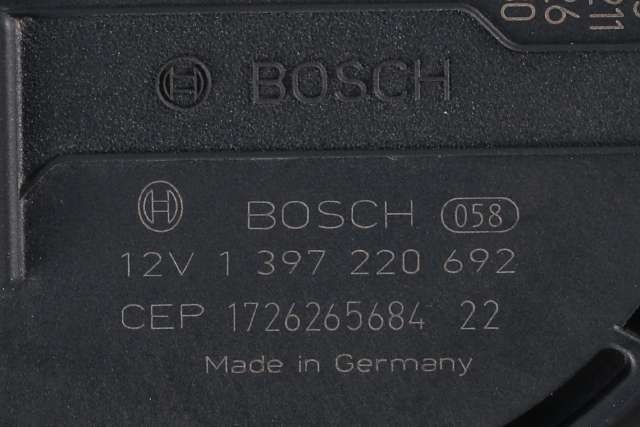 Viskermotor frontrute komplett m/overføring til Audi A4 2015-2019 (Type V, Fase 1) (B9) (B9) (VAG|8W1 955 023 A|8W1 955 119|)