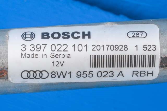 Viskermotor frontrute komplett m/overføring til Audi A4 2015-2019 (Type V, Fase 1) (B9) (B9) (VAG|8W1 955 023 A|8W1 955 119|)