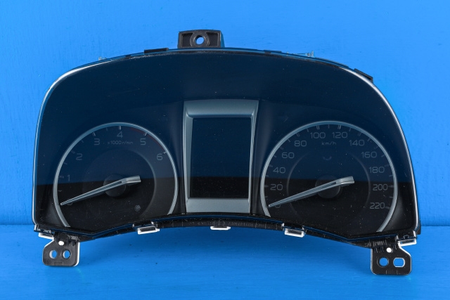 Instrumentpanel til Isuzu D-Max, 2012-2017 (Type II, Fase 1)  (ISUZU|8982095620)