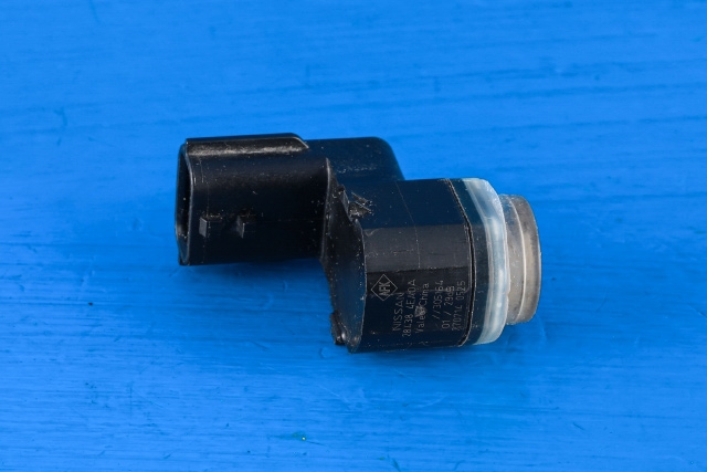 Parkeringssensor bak til Nissan Qashqai 2014-2021 (Type II)  (NISSAN|28438-4EA0A|)