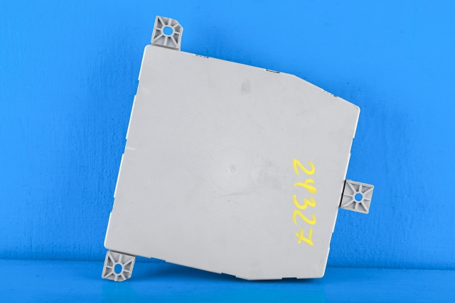 Styreenhet (SAM - Signal Acquisition Module) til Mercedes GLC 2015-2022 (X253) (X253) (MERCEDES|A 205 900 63 30|)