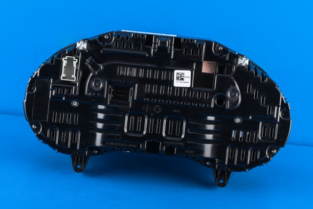 Instrumentpanel til Mercedes GLC 2015-2022 (X253) (X253) (MERCEDES|A 205 900 79 33|)