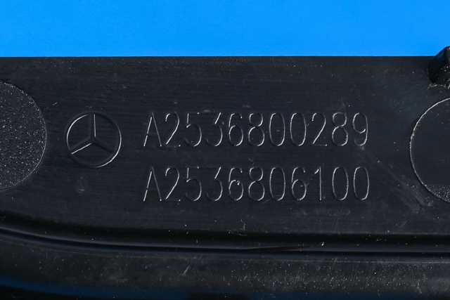 Ratt deksler til Mercedes GLC 2015-2022 (X253) (X253) (MERCEDES|A 253 680 02 89|)