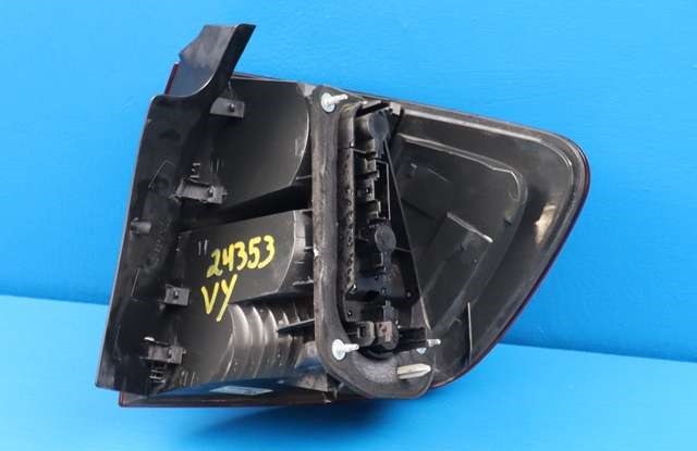 Baklykt venstre ytre til BMW X1 2009-2015 (E84) (E84) (BMW|63.21-2 992 477|)