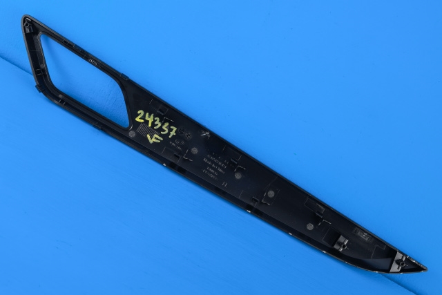 Deksel til XPeng G3 2021-->>  (XPENG|6205151DB1|)