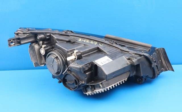 Frontlykt venstre full-LED til BMW i3 2013-2022 (BMW|63.11-7 396 813|)