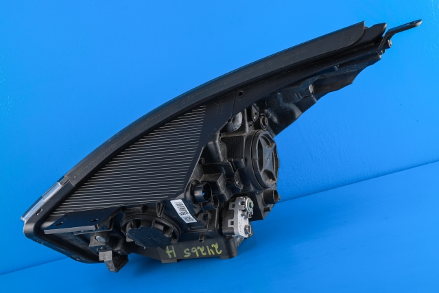 Frontlykt høyre full-LED til Kia Niro 2016-2021  