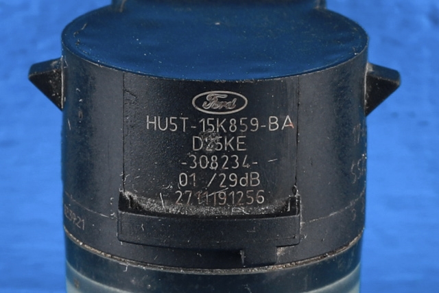 Parkeringssensor bak til Ford Transit Custom 2013-2023 (Type I) (FORD|HU5T-15K859-BA|)