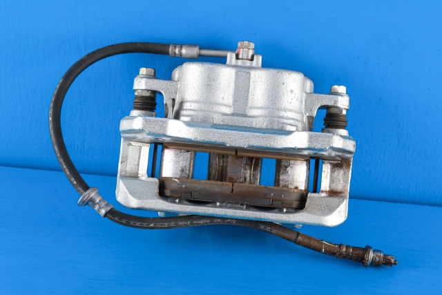 Bremsecaliper venstre foran til XPeng G3 2021-->>  (XPENG|3510110DC1|)