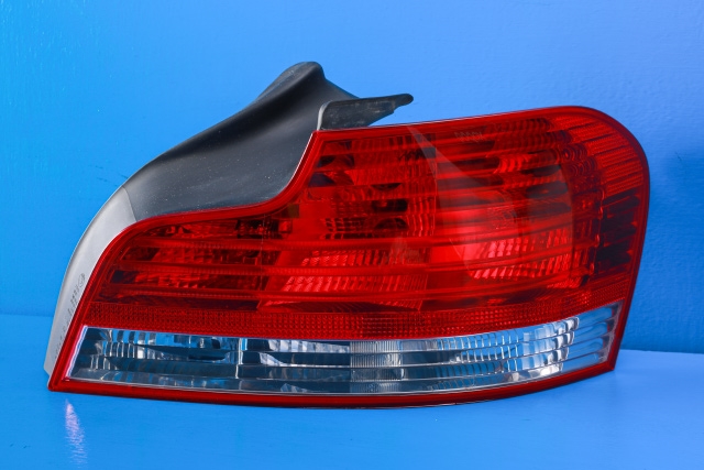 Baklykt høyre til BMW 1-Serie 2004-2011 (E81/E82/E87/E88) (E81/E82/E87/E88) (BMW|63.21-4 869 810|)