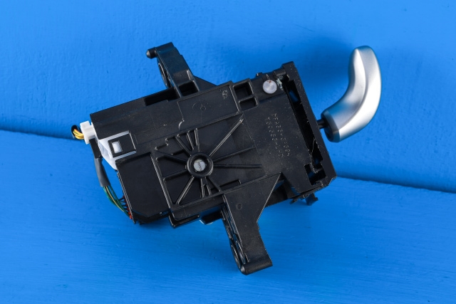 Girstang/girvelger automat til Toyota Auris 2013-2015 (Type II, Fase 1)