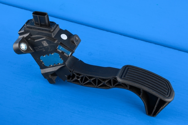 Pedal gass til Toyota Auris 2013-2015 (Type II, Fase 1) (TOYOTA|78110-02120|)