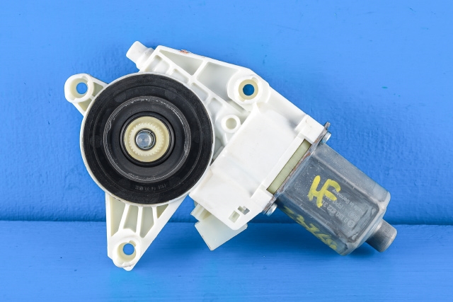 Ruteheis, kun motor, høyre foran til Mercedes Vito 2014-->> (W447) (W447) (MERCEDES|A 447 906 36 00|)