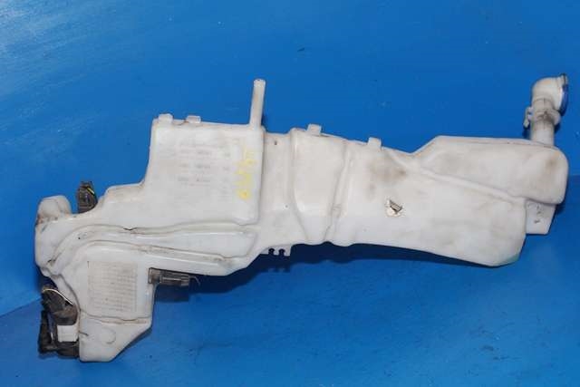Spylertank foran til Ford Kuga, 2008-2012 (Type I) (FORD|3M51-13K163-CC)