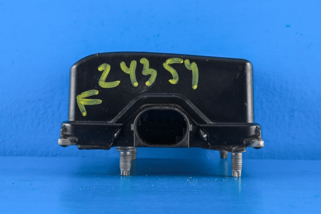Sensor radar til Mitsubishi Outlander 2015-->> (Type III, Fase 2) (MITSUBISHI|8638A114|)
