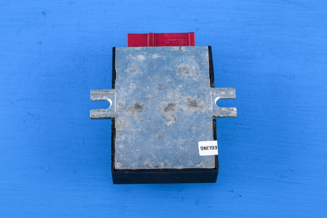 Styreenhet drivstoffpumpe til BMW X5 2007-2013 (E70) (E70) (BMW|16.14-7 180 426|)