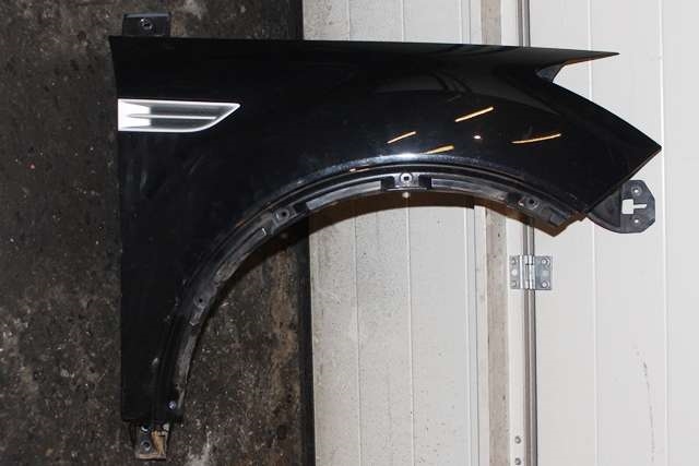 Skjerm høyre foran til Ford Kuga, 2008-2012 (Type I)