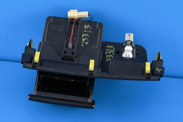 Dashbord askebeger til Toyota Land Cruiser 120 2002-2009