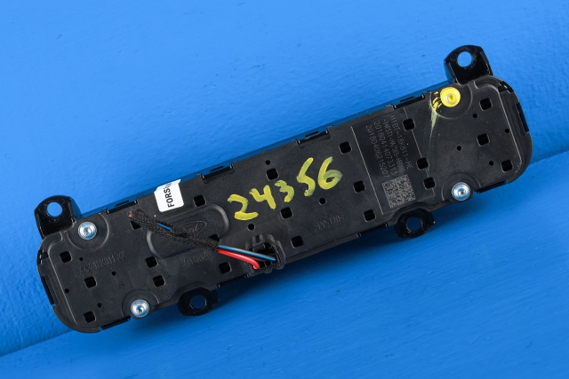 Bilstereo betjeningspanel til Ford Fiesta 2017-->> (Type VII) (FORD|H1BT-18K811-HE|)