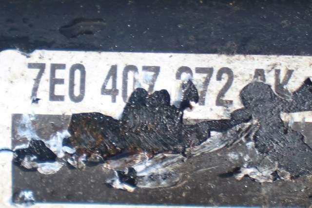 Drivaksel høyre foran, diesel/manuell til VW Transporter / Caravelle 2015-2019 (T6) (T6) (VAG|7E0 407 272 AK|)