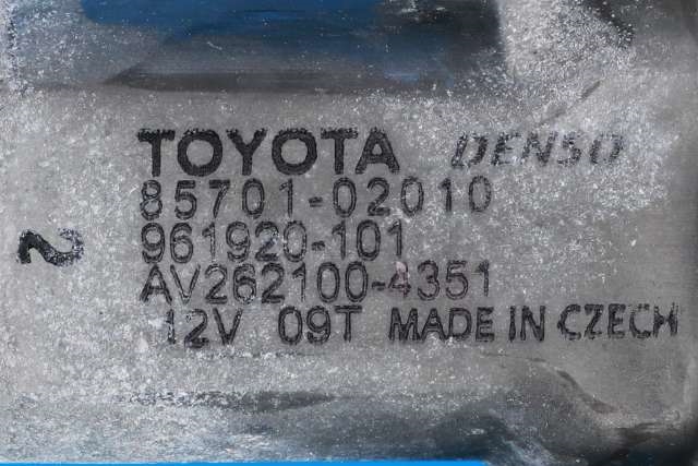 Ruteheis venstre bak til Toyota Avensis 2015-2019 (Type III, Fase 2)  (TOYOTA|85701-02010|85720-05061|)