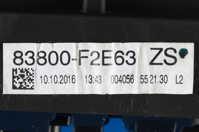 Instrumentpanel til Toyota Auris 2015-2019 (Type II, Fase 2) (TOYOTA|83800-F2E63|)