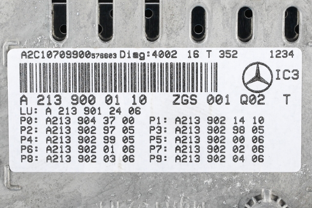 Instrumentpanel til Mercedes E-Klasse 2016-2023 (W213) (W213) (MERCEDES|A 213 900 01 10|)