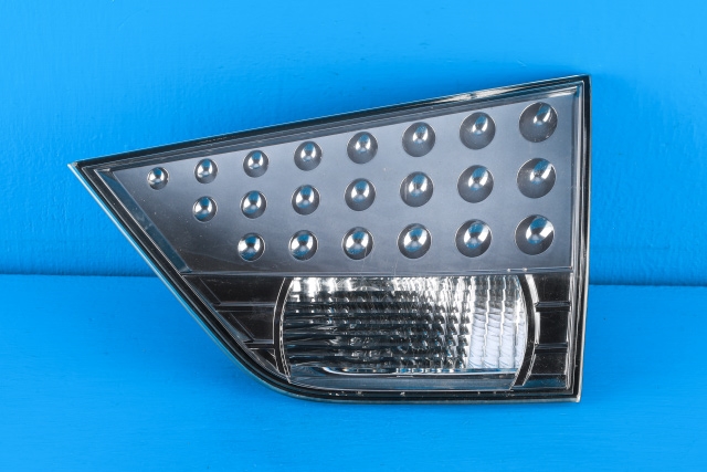 Baklykt høyre indre til Mitsubishi Outlander, 2007-2010 (Type II, Fase 1)  