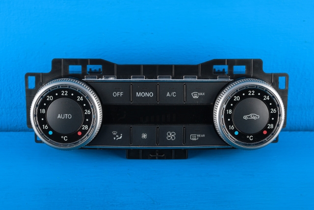 Varmeapparat betjening til Mercedes GLK, 2008-2015 (X204) (X204) (MERCEDES|204 830 57 90)