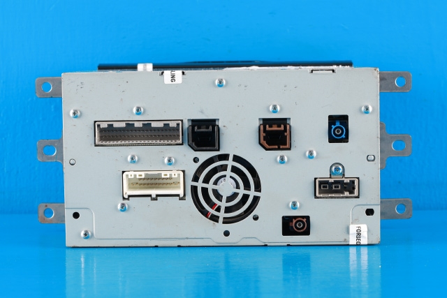 Bilstereo navigasjon til Nissan E-NV200 2014-->>  (NISSAN|25915-6WX1A|)