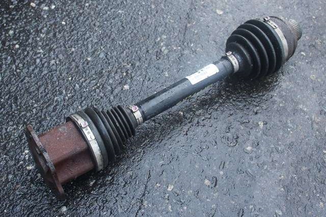 Drivaksel venstre foran, diesel/automat til Audi A6 2014-2018 (Type IV, Fase 2) (C7) (C7) (VAG|4G0 407 271 F|)