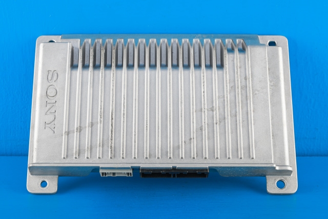 Bilstereo forsterker til Ford Edge, 2016-2019  (FORD|DS7T-18B849-AZ)