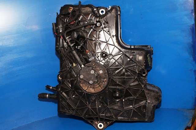 AdBlue tank til VW Transporter / Caravelle 2019-->> (T6.1) (T6.1) (VAG|7LA 131 877 E|)