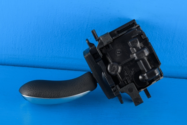 Girstang/girvelger automat til BMW 1-Serie 2011-2015 (Fase 1) (F20/F21) (F20/F21) (BMW|9 260 968|)