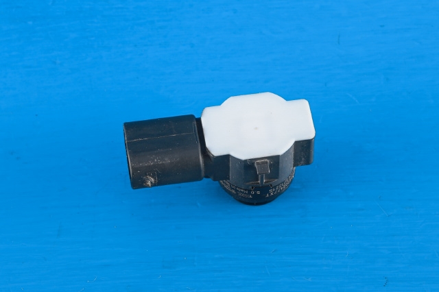 Parkeringssensor foran til Peugeot Expert 2016-->> (Type III) (PEUGEOT|96 752024 77|)