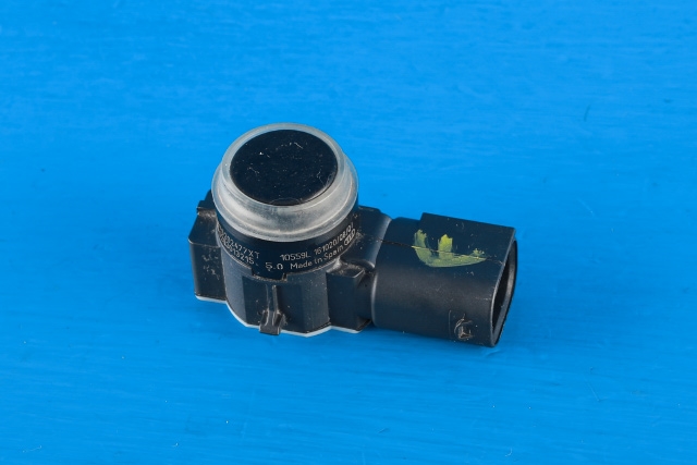Parkeringssensor foran til Peugeot Expert 2016-->> (Type III) (PEUGEOT|96 752024 77|)