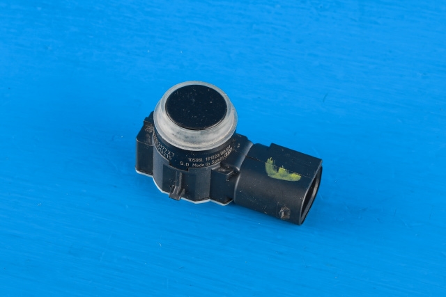 Parkeringssensor foran til Peugeot Expert 2016-->> (Type III) (PEUGEOT|96 752024 77|)