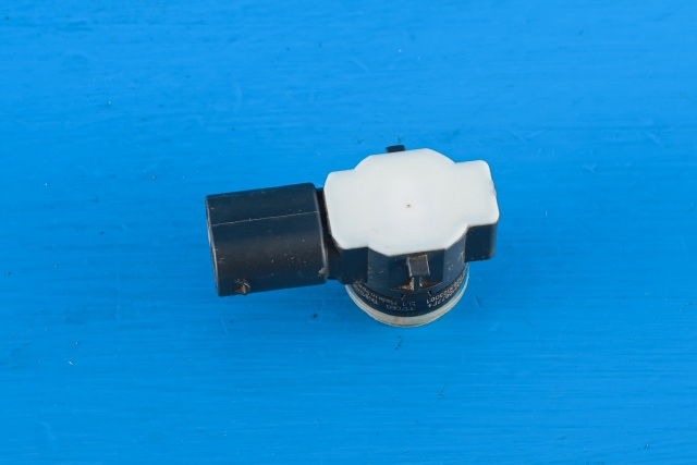 Parkeringssensor foran til Peugeot 5008 2017-->> (Type II) (PEUGEOT|98 002106 77|)