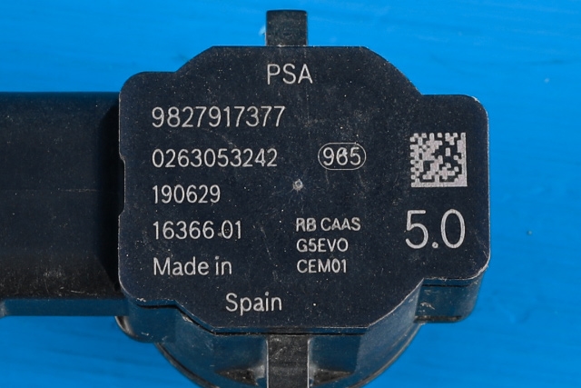 Parkeringssensor foran til Peugeot 5008 2017-->> (Type II)  (PEUGEOT|98 279173 77|)