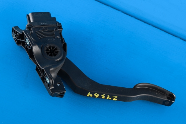 Pedal gass til Volvo XC60 2008-2013 (Type I, Fase 1) (HELLA|6PV 009 220-16|8G9N-9F836-BA|)