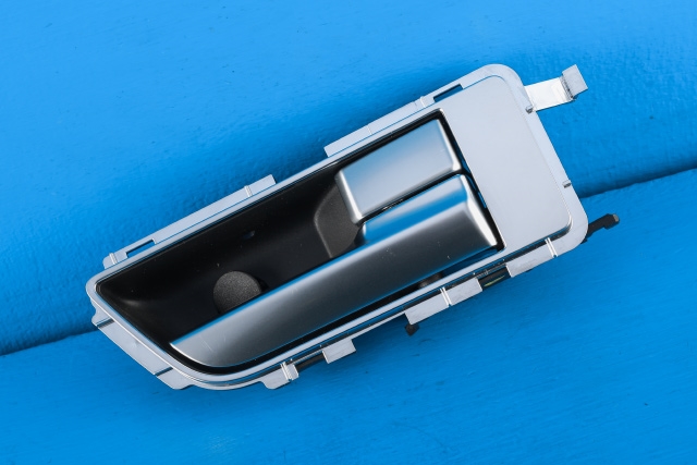 Dørhåndtak inv høyre bak til Land Rover Discovery, 2009-2017 (Type IV)