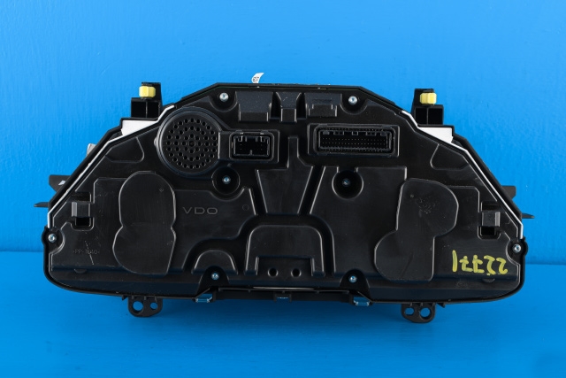 Instrumentpanel til Toyota Auris 2015-2019 (Type II, Fase 2)  (TOYOTA|83800-F2E61|)