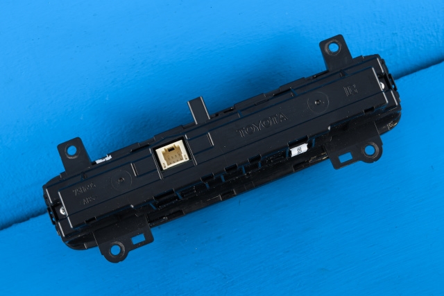 Varmeapparat betjening til Toyota Auris 2015-2019 (Type II, Fase 2)  (TOYOTA|55900-02C60|)