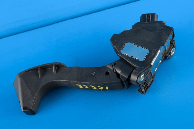 Pedal gass til Toyota Auris 2015-2019 (Type II, Fase 2)  (TOYOTA|78110-02120|)