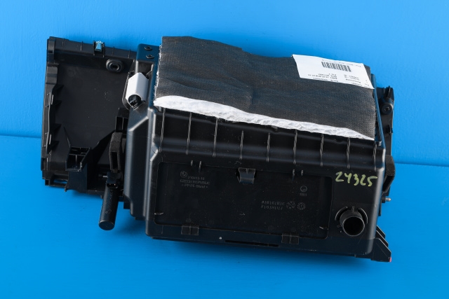 Hanskerom til BMW 2-Serie, Active/Gran Tourer 2014-->> (F45/F46) (F45/F46) (BMW|9 318 641|)