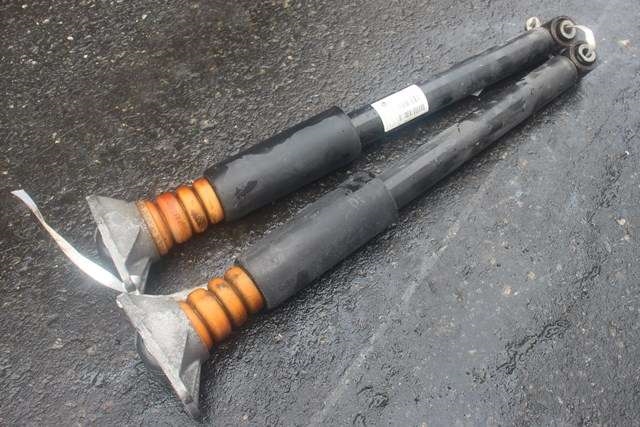 Støtdemper bak til BMW 2-Serie, Active/Gran Tourer 2014-->> (F45/F46) (F45/F46) (BMW|33.52-6 874 794|)