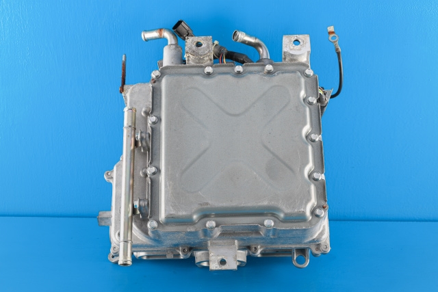 Inverter hybrid til Mitsubishi Outlander 2012-2015 (Type III, Fase 1) (MITSUBISHI|9410A078|)