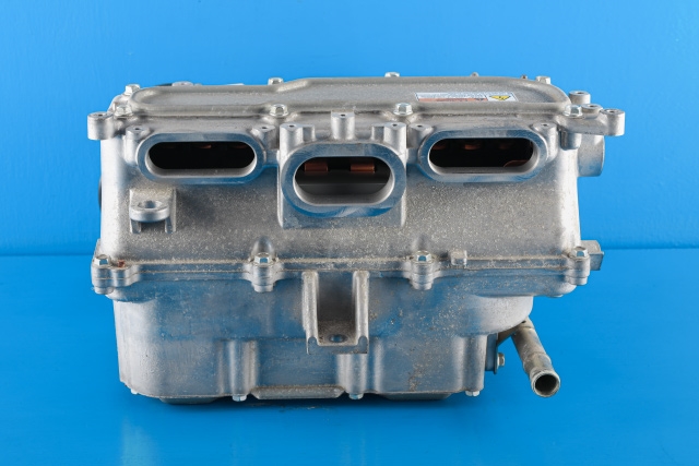 Inverter hybrid til Mitsubishi Outlander 2012-2015 (Type III, Fase 1) (MITSUBISHI|9410A078|)
