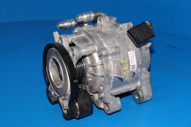 Hybrid starter generator (HSG) til BMW 2-Serie, Active/Gran Tourer 2014-->> (F45/F46) (F45/F46) (DENSO|212000-0084|7 649 390|)